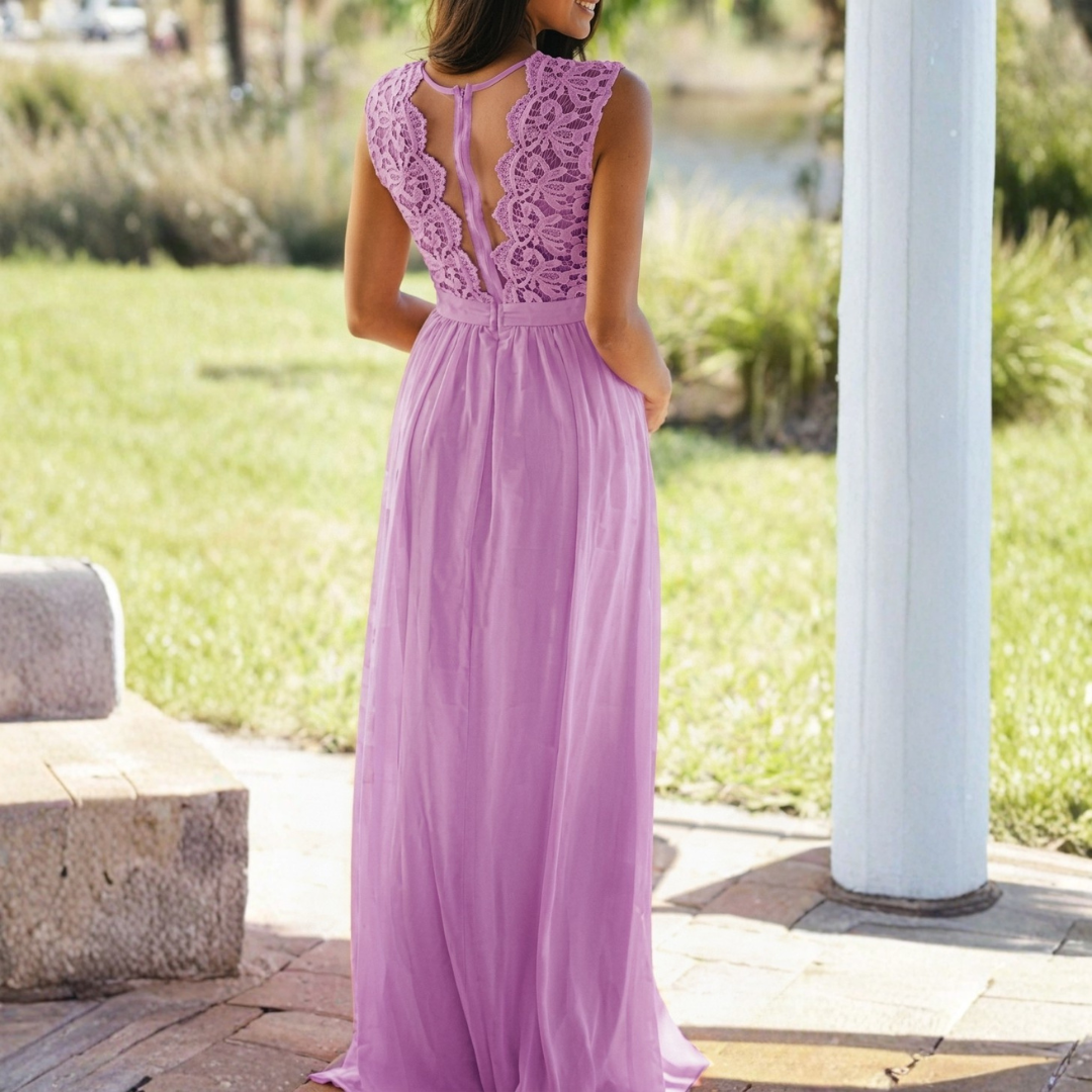 Elegant Plus Size Women's Halter Maxi Dress – Flowy Silhouette for Weddings and Events