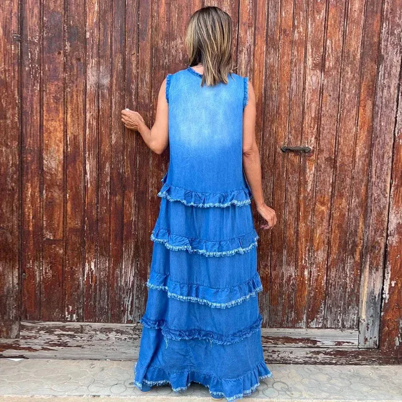 Elegant Women's Denim Maxi Dress – Stylish Sleeveless V-Neck with Pleated Design 2