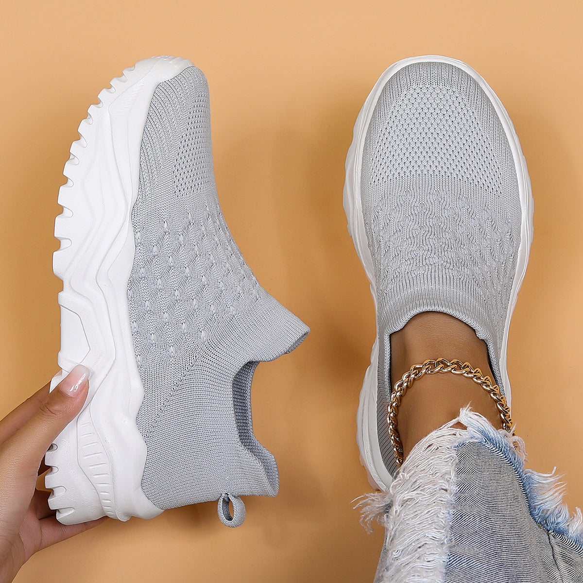 Slip-On Sneakers – Sock-Like Fit Cushioned Sole Sporty Style