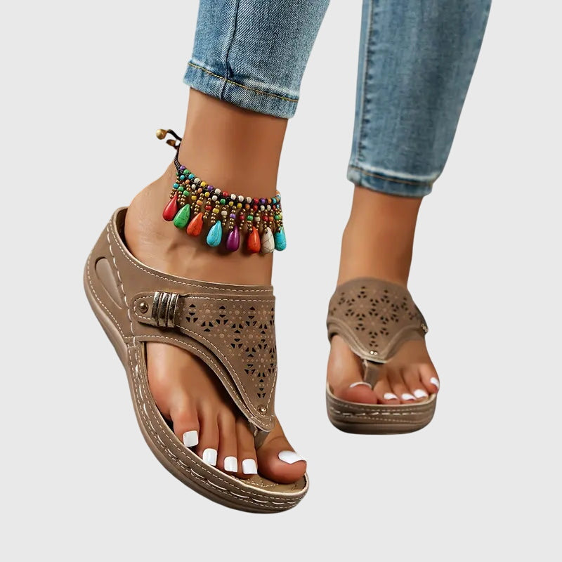 Comfortable Orthopedic Sandals for Women – Ergonomic Support with Slip-On Design 5