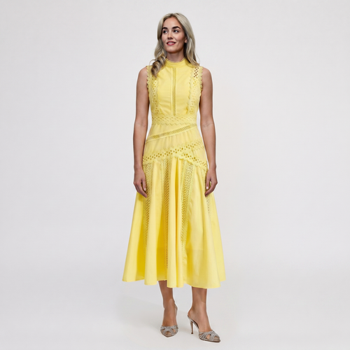 Elegant Women's Wedding Midi Dress with Sleeveless Design and Intricate Detailing