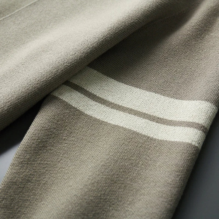 Men’s Stripe Pattern Cardigan with Ribbed Cuffs and Pockets