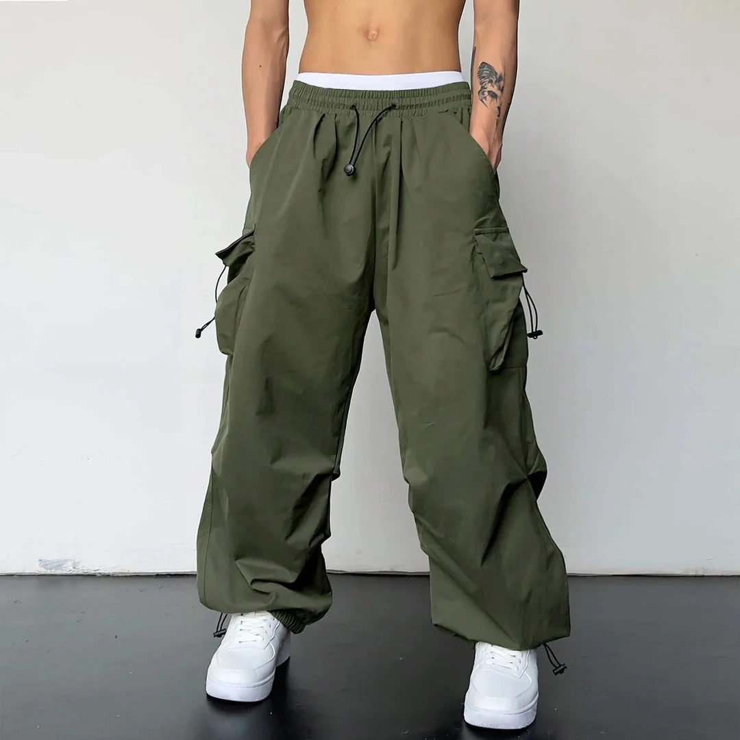 Men’s Modern Cargo Trousers with Multi-Pockets and Comfortable Fit 3