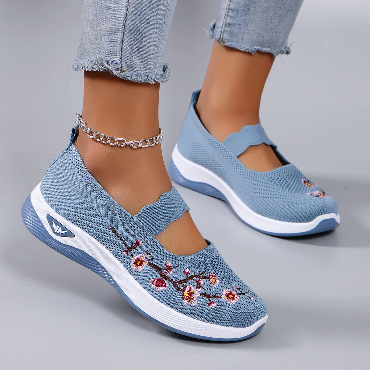 Summer Orthopedic Arch Support Sneakers – Women’s Breathable Mesh Casual Sports Design