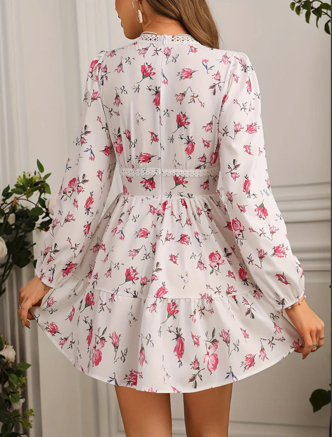 Women’s Floral Mini Dress – V-Neck Lace Trim Long Sleeve Style