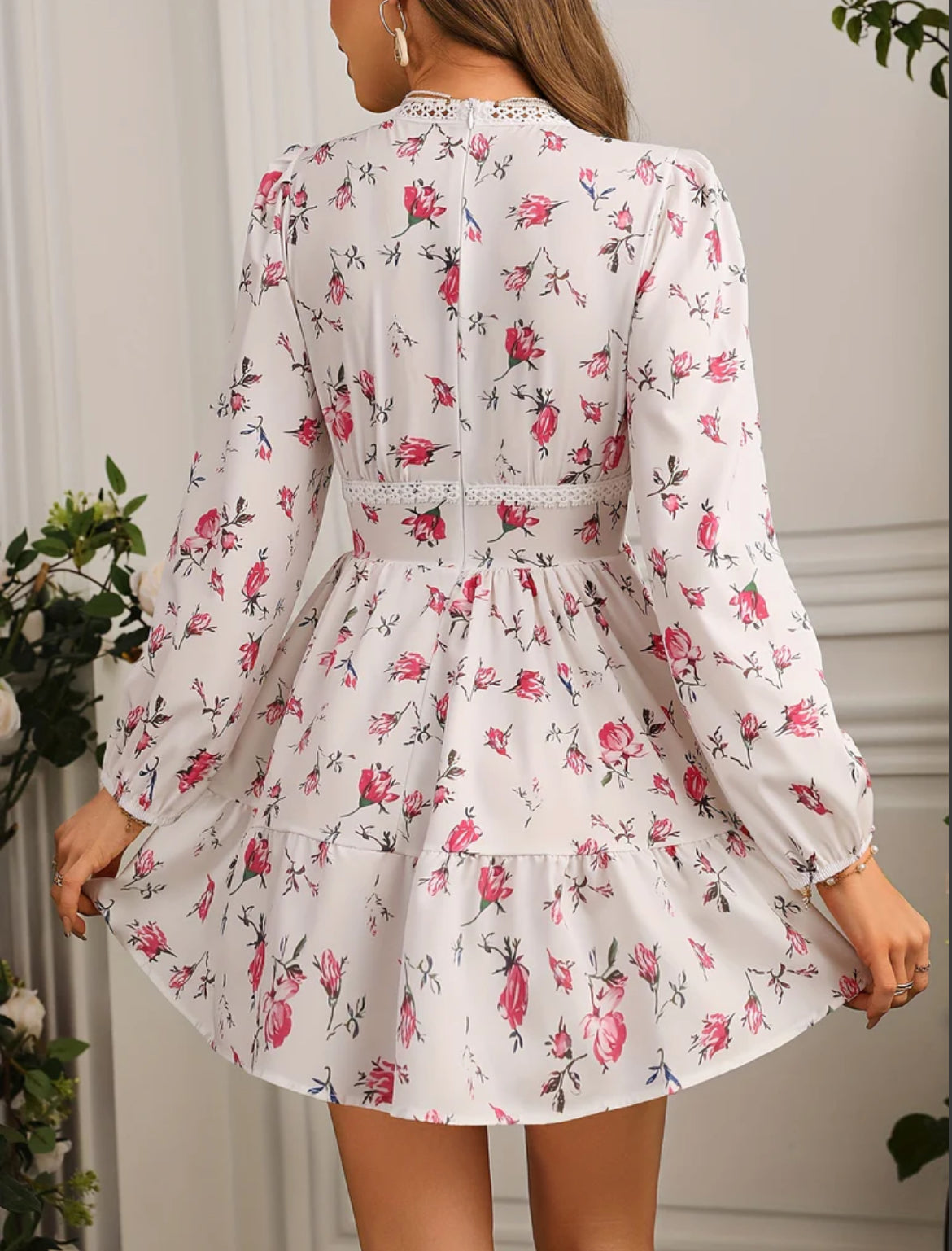 Women’s Floral Mini Dress – V-Neck Lace Trim Long Sleeve Style