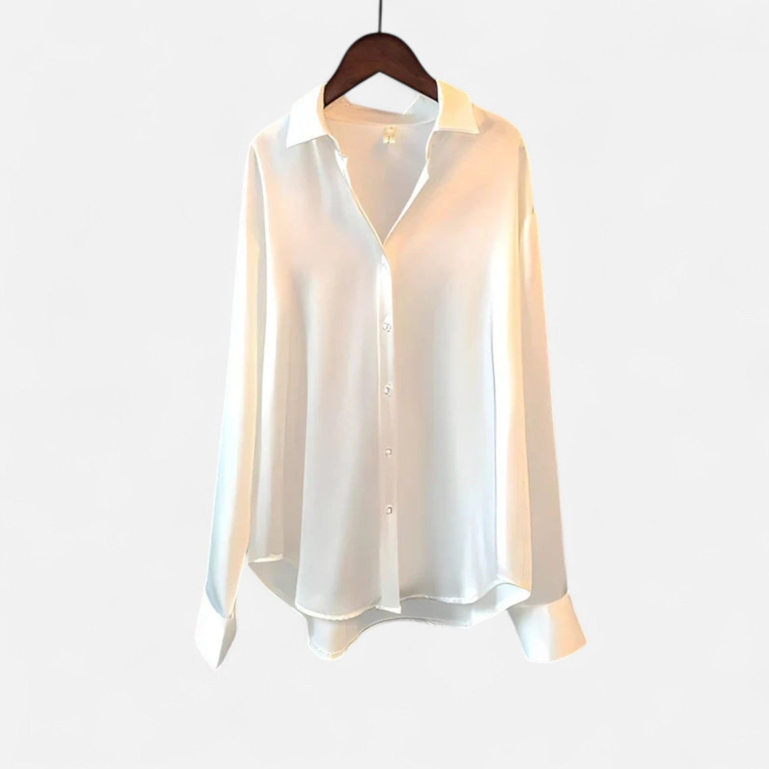 Women's Elegant Silk Blouse – Classic Tailoring with Luxurious Sheen 4